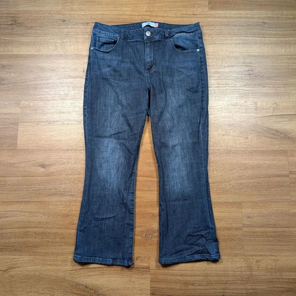 Cabi Kick Back Kick Flare Jeans Women's 12 Dark Wash Cropped Style 6703 Stretch